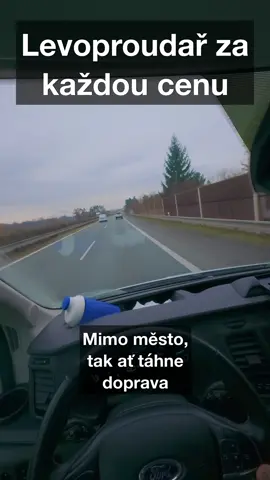 Nevim zkusil jsem dat komentáře do videa protože v popisku to moc nikdo nečte. Kdyby měl někdo nějaký názor ať se vyjádří 👍 #fyp #Pardubice #drive #bmw #ford