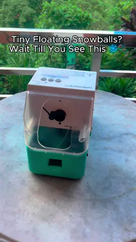 Want to see real Christmas magic? ✨ #FogBubbleMachine #ChristmasMagic #HolidayVibes #FloatingSnowballs #WinterWonderland #PartyEssential #TikTokMadeMeBuyIt #ChristmasDecor #FamilyFun #HolidayMoments