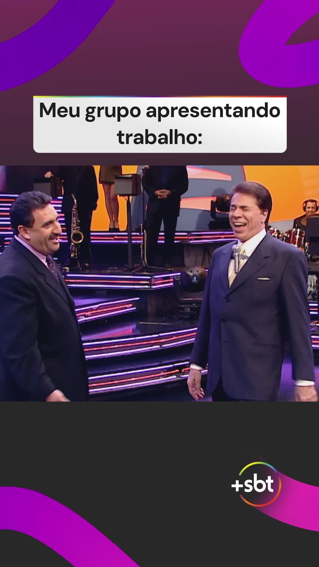 Imagina um time formado por Ratinho, Moacyr Franco e Celso Portiolli... agora coloca o Silvio Santos no comando 😂 Isso é só uma parte do que eles causaram no programa! A segunda fase de Qual é a Música? chega ao catálogo amanhã! Ansiosos? #MaisSBT #SBT