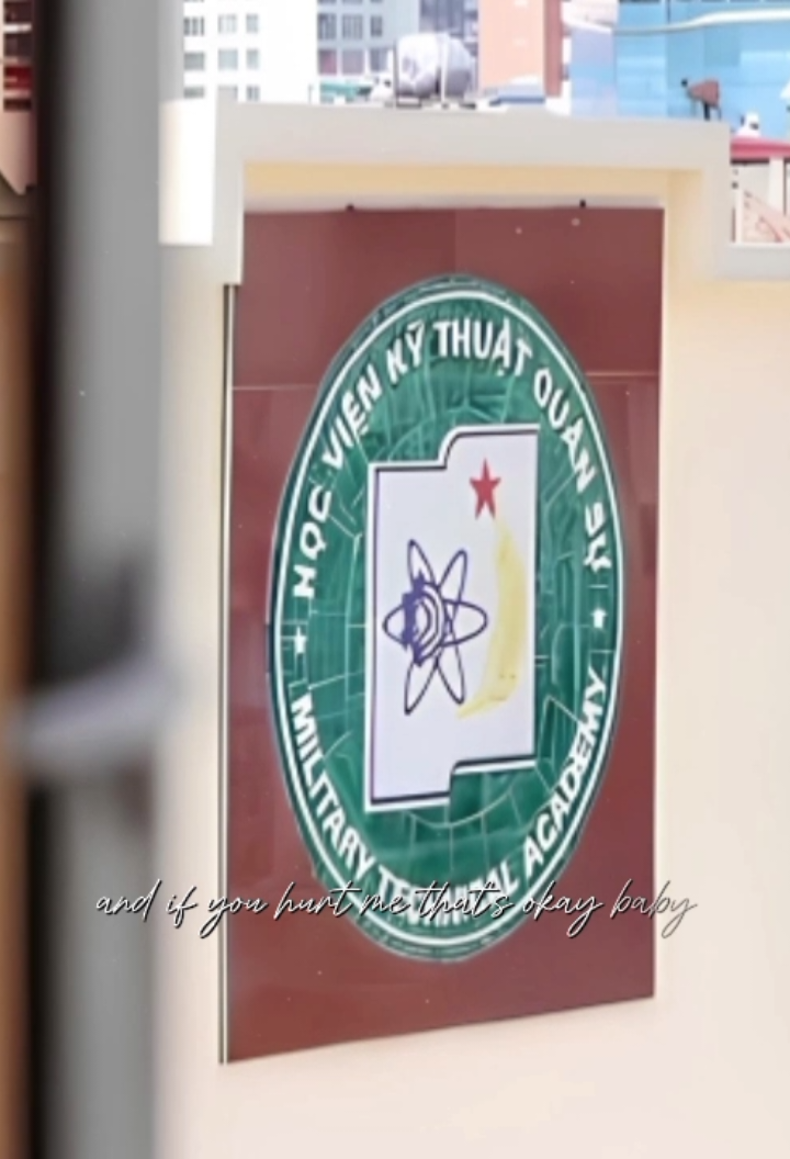 Khoảng cách 7 tuổi đến 17 tuổi là 10 năm. Nhưng từ 17 tuổi đến 27 tuổi lại là cả một đời. #quandoinhandanvietnam #qdndvn #kqh #mta #uocmo