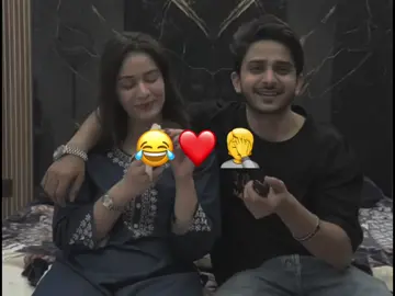 love sarr 😂❤️#viewsproblem #viral_video #foryoupage #fyp #Muscap 🤴🏼💕