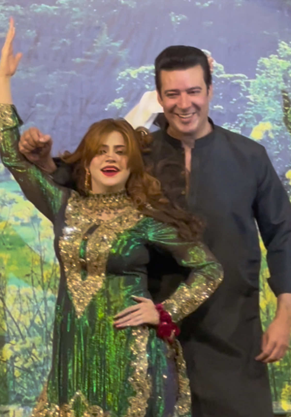 @😇مناہل ُ خان😇 #Moamar_Rana #Mehfil_Theater_Lahore☘️ #unfrezzmyaccount💙 #fyp💜 #foryoupage 