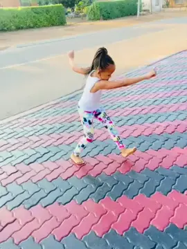 little star💃🔥🔥#creatorsearchinsights #upcomingstars #fyppppppppppppppppppppppp #fyp 