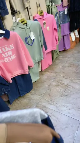 #ملابس #فستان_سهرة_طويل #البسه_نسائيه_البسه_رجاليه_والبسه_الاطفال #ملابس_الموضة_الستايل_جميل #ملابس_شتائيه 