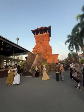 Yg kata”nya paling banyak like nanti di post😁#foryou #arabic #arabicsong #arabicquotes #menarakudus 