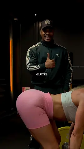 Romania What Do You Think? #romania #romanian #romaniangirl #glutesworkout #americanabroad 