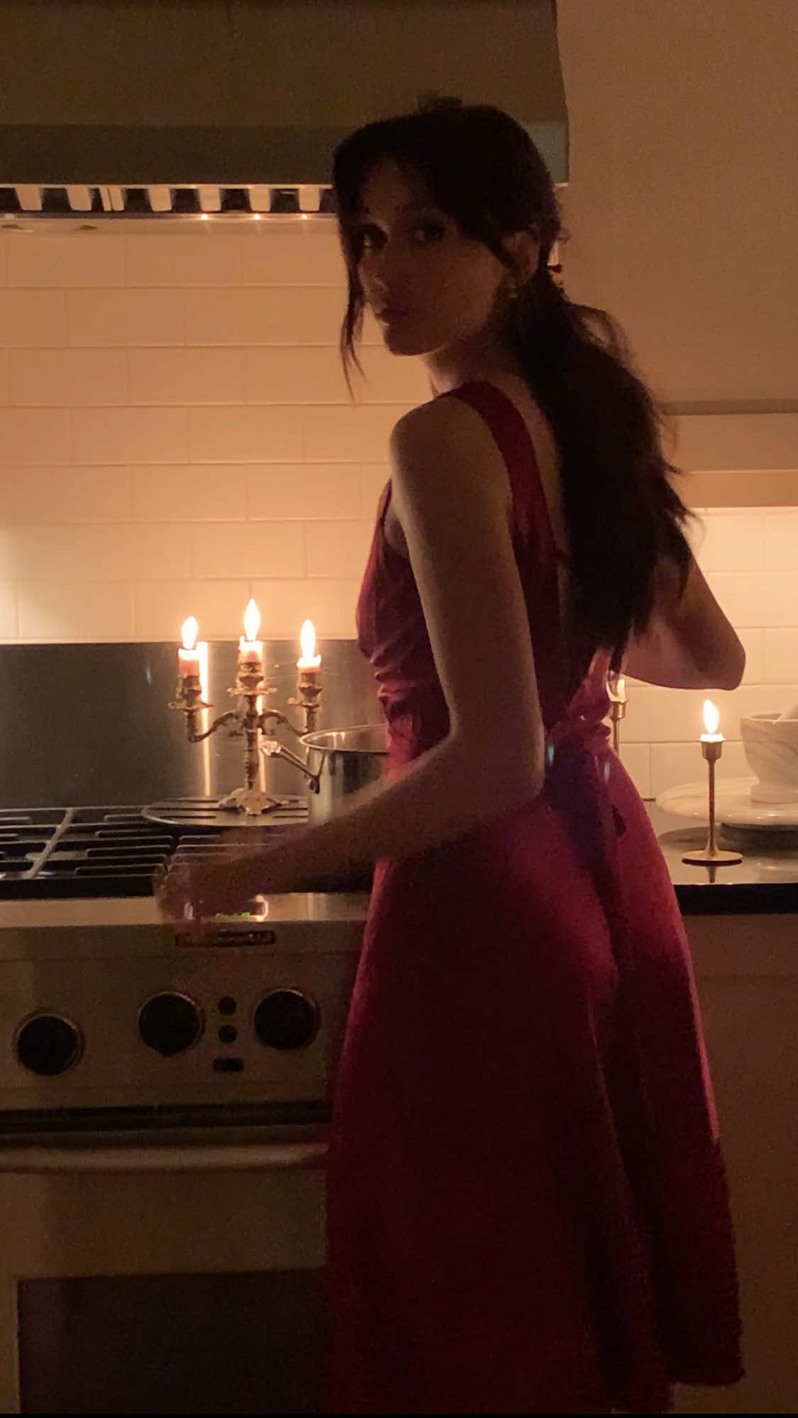 hearty lasagne soup recipe:  - 1 yellow onion, diced  - 3 minced garlic cloves  - olive oil for sautéing  - 1 tbsp tomato paste  - 2 tbsp Italian seasoning  - 1lb ground beef or Italian sausage   - 1 carton @Kettle & Fire Shop chicken bone broth  - 1 jar of @SAUZ marina sauce   - Fresh oregano, thyme, rosemary  - 2-3 cups of @Brami protein pasta  - 1/2 cup whipping cream  - 1 cup shredded mozzarella  *begin by sautéing your diced yellow onion and garlic in olive oil. Add in beef, spices and tomato paste. Pour in your bone broth, water and pasta. Add salt and pepper while tasting the broth. When noodles are done, pour in cream and shredded cheese to melt before serving.  #cookingaesthetic #soupseason  