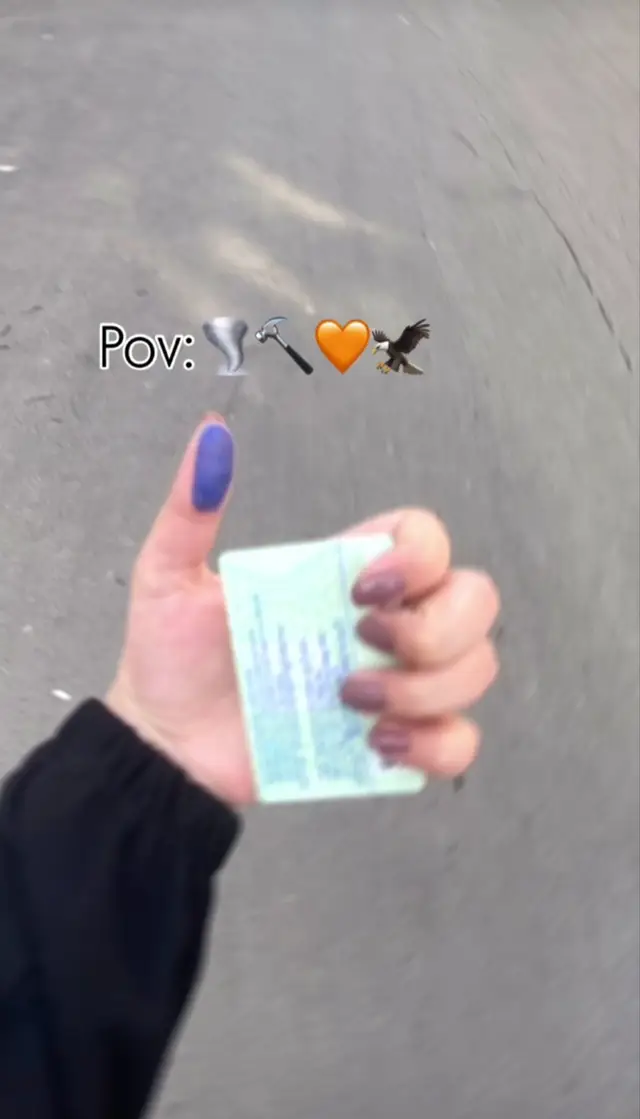 واني فزت بيك....✌️✌️