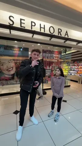 I gave her 1 minute to buy whatever she wanted #fyp #sephora #somerset #challenge 