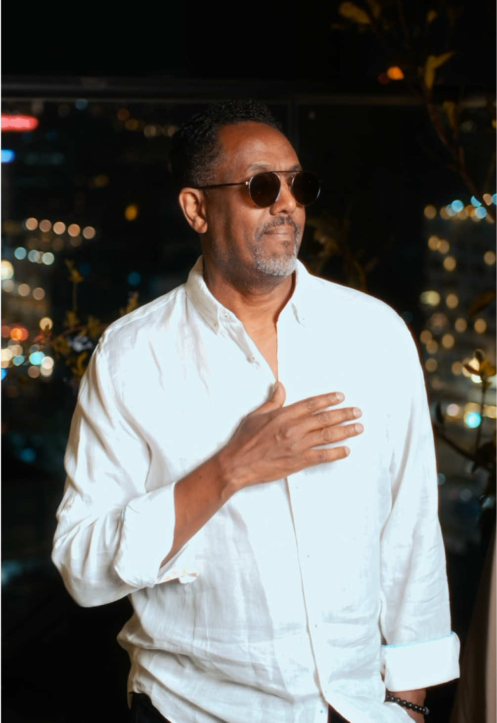 ሚስጢር አልበሜ አርብ ምሽት ወደናንተ ይደርሳል ለመዳረሻ እነሆ ቅምሻ #ለናንተገፅ