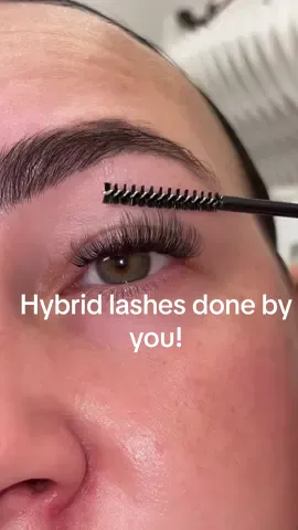 Are you ready to do your own lash extensions? #lashes #diylashes #lashextensions #athomelashextensions #lashesathome 