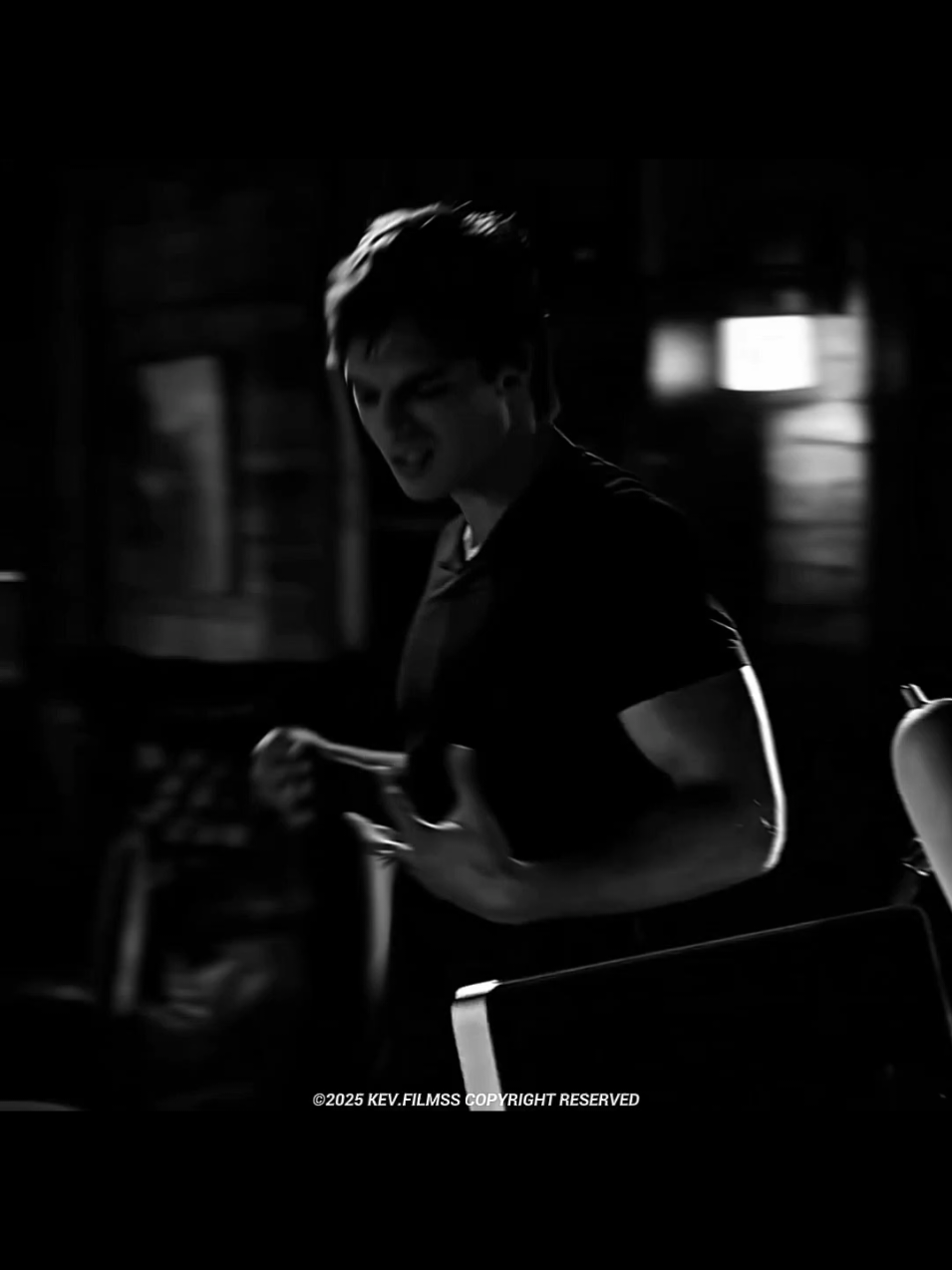 such a iconic and peak scene #thevampirediaries #damonsalvatore #damonsalvatoreedits #iansomerholder #iansomerhalderedit 