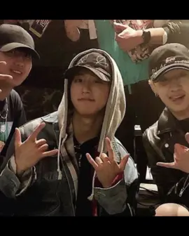 MOVE EL CACHETE KULUNA #straykids #wachiturros #viral #fyppppppppppppppppppppppp #tiktokponmeenparatiporfa 