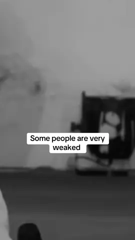 Some people are very weaked#GHANABOI_🇬🇭🇬🇭🥷🏻 #ghanatiktok🇬🇭 #relationshipadvice #ForYou #wisdomspeaks 