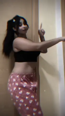 #تصميم_فيديوهات🎶🎤🎬 #رقص #fyp #مشاهدات  @عسوله 💘🫦🇸🇦 