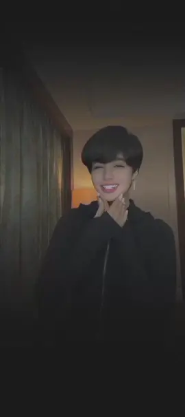 باع الجمال قفلت التيك توك 🦋🌸 #حنين_الكويتيه🌺🦋 @حنين🦋💙 #مشاهده_ممتعه🥀🖤 #مشاهير_تيك_توك #تصميم_فيديوهات 