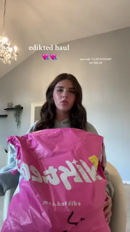 use code “LLIFEXOX010” for money off @Edikted #edikted #ediktedad #clothes #fyp #inspo 