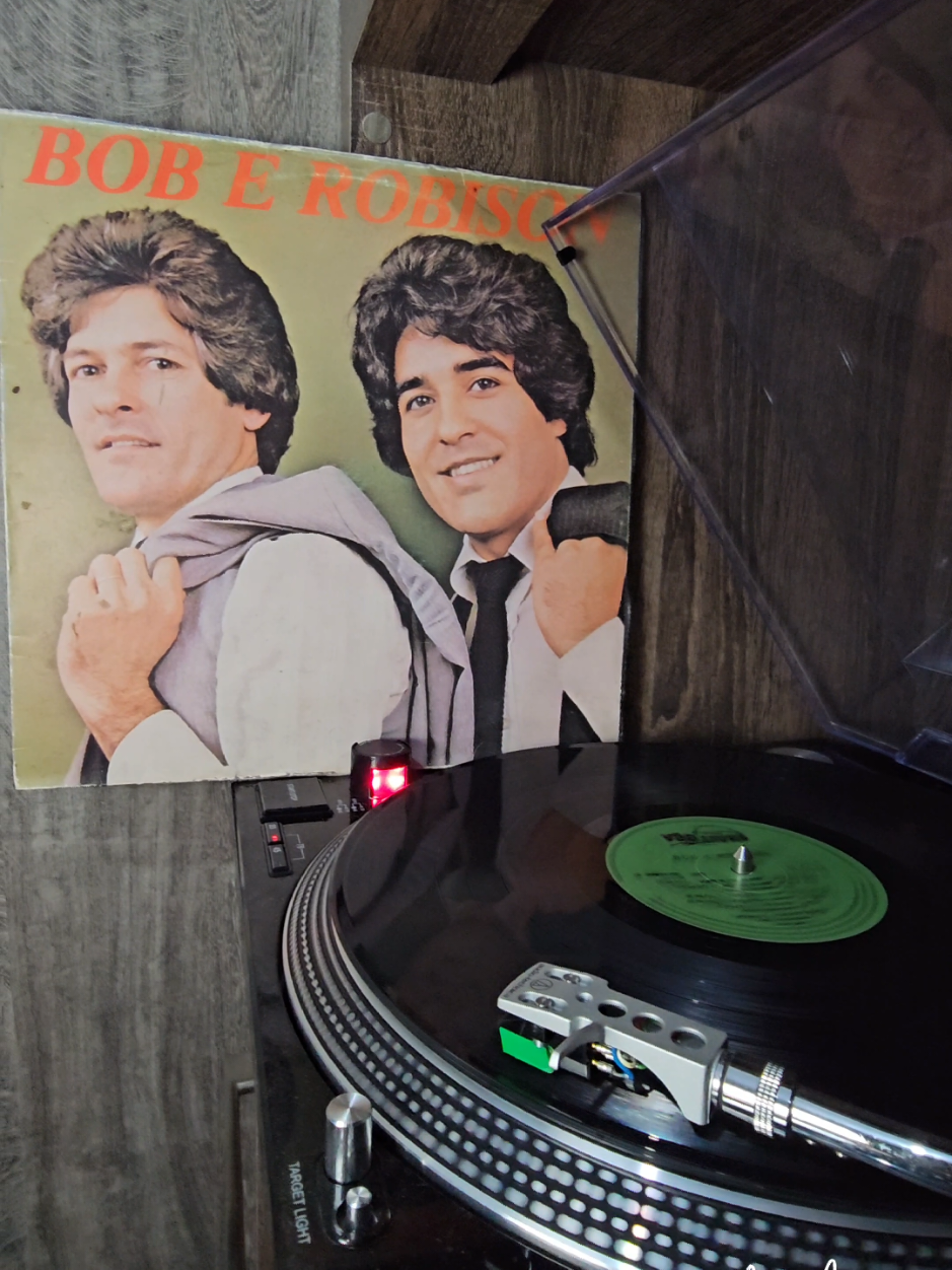 O ano era 1983... #sertanejo #vynilcollection #duplasertaneja #falsete