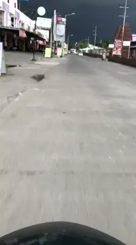 mojokerto hari ini koyok kape ditekani geng kapak 😁😁 #kungfuhustle #cuaca #mendung #mojokerto 