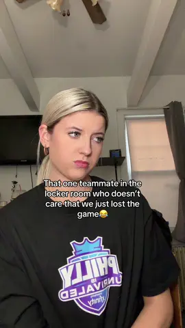 Just jolly asf😂😂 #teammates #basketball#hooper#athlete 