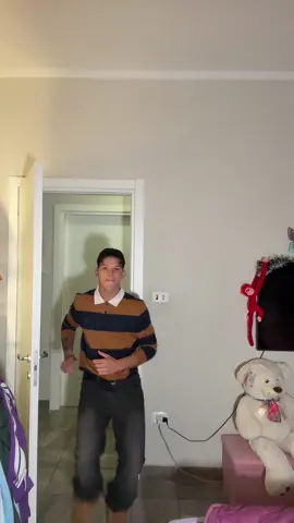 Me gusta la musica latinass porque? Porque? Porque?