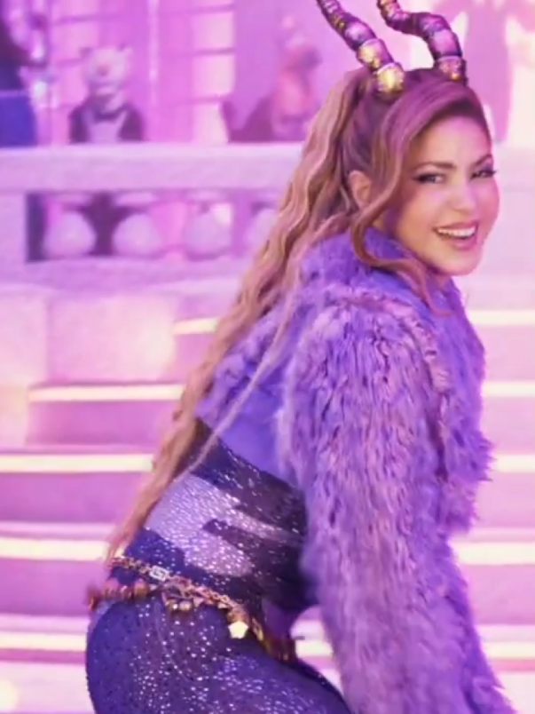 Shakira - Zoo video oficial ya disponible en Youtube! 💜 #Shakira #Zoo #Gazelle #Zootopia2 