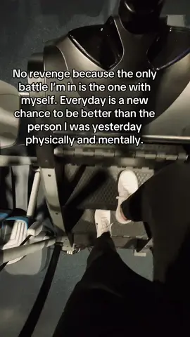 It’s ongoing but it’s progress 💪 #wuhluhwuh #wlw #lesbian #lesbiansoftiktok #Fitness 