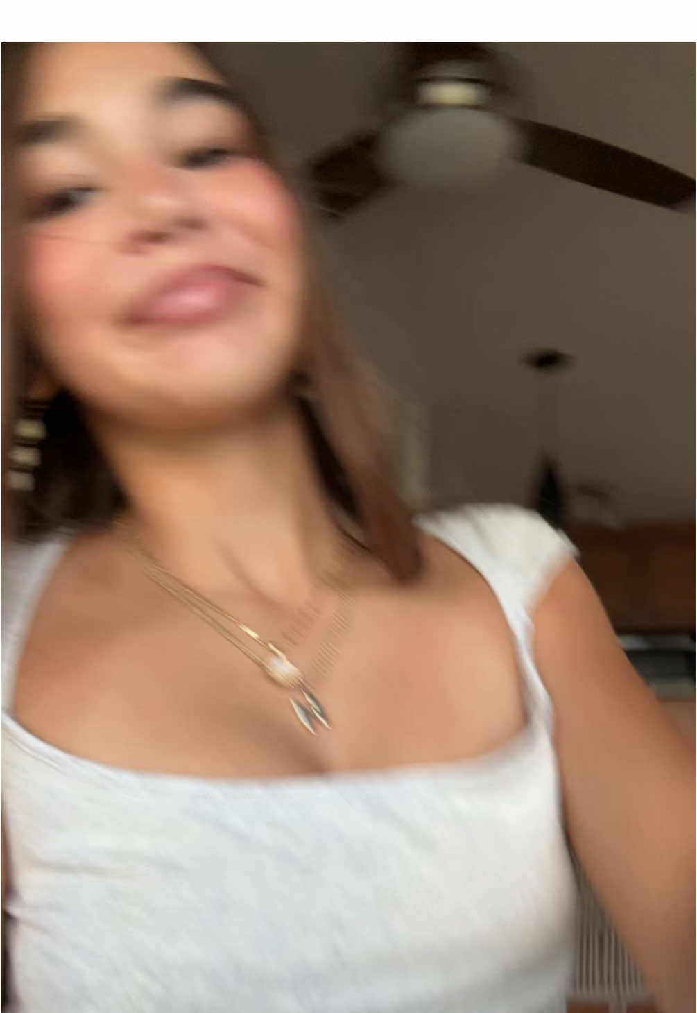 This was so stressful I could hear my brother coming	#notadancer#pleasedontget0views#pokerfacedance#idontknowwhattohashtage#idontwanttogobacktoschool