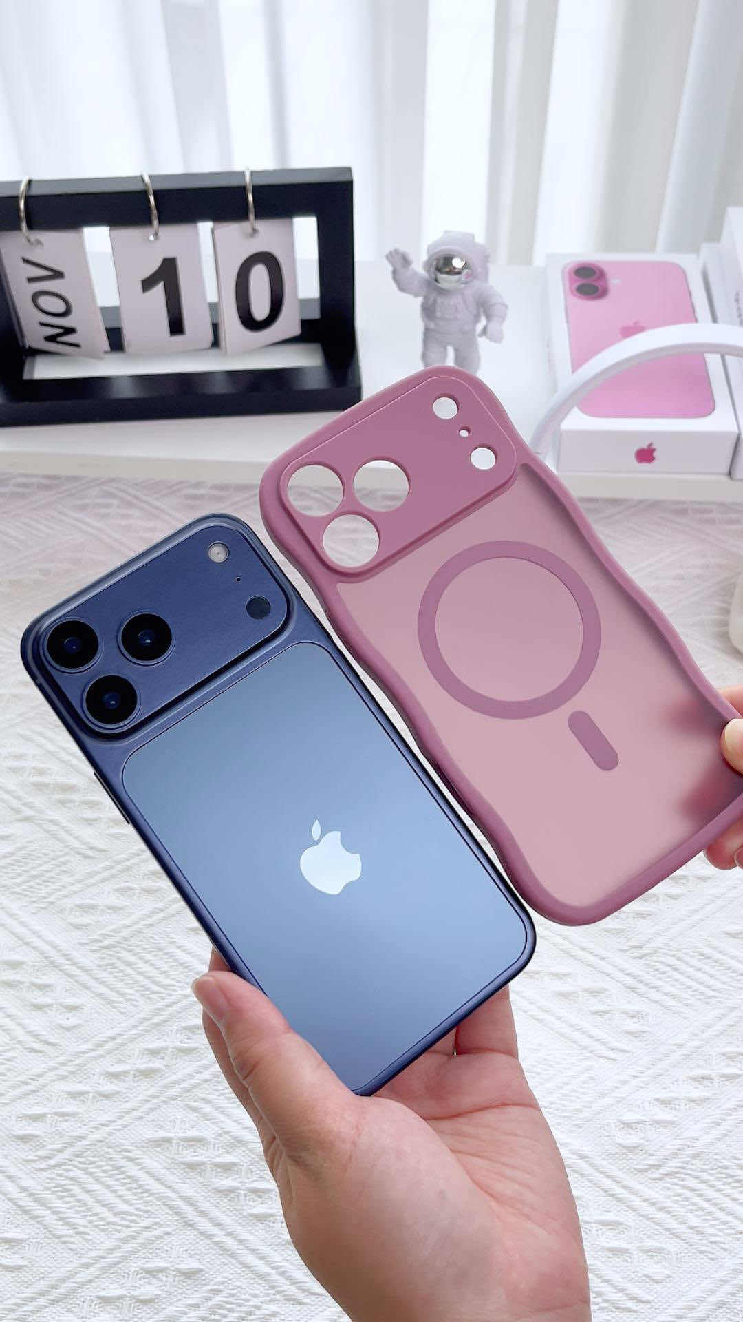 【Trendy Style】🍇💜CAPRARO Black Currant Case for iPhone 17 Pro Max! 📱 #CAPRARO #iPhone17procase #iphone17promaxcases #iPhonecases 