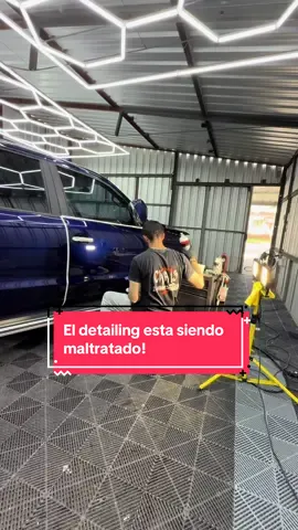 No todo lo que brilla es detailing. Hay quienes lo hacen por pasión y quienes lo hacen por apuro. Y en ese apuro, se está destruyendo una profesión entera. Si no cuidás procesos, si no respetás materiales, si solo querés entregar rápido… no estás detallando, estás improvisando. #detailing #detailinguruguay #cardetailing #detalladoautomotriz 