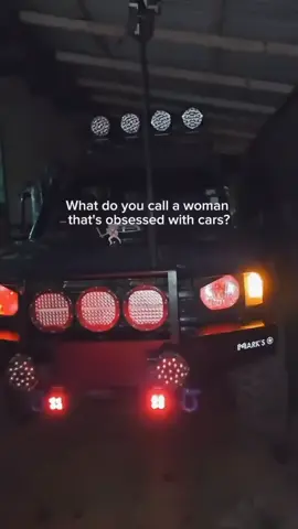 wifey,wifey,wifey😝 #landcruisers