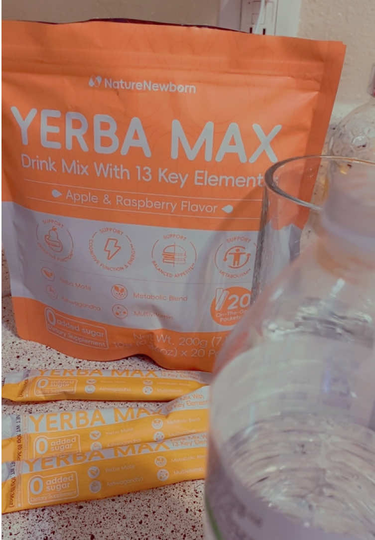 #NatureNewborn YERBA MAX #naturalenergy #body and #brain #tiktokshop 