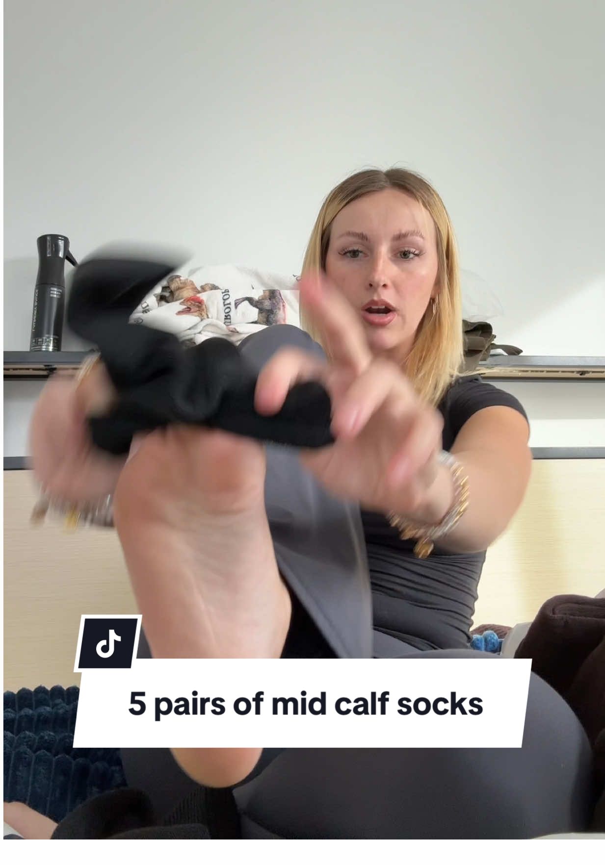 5 pairs of thick mid calf socks 🥰 #spotlightfinds #grandopeningbfcm #tiktokshopcreatorpicks #tiktokshopblackfriday #tiktokshopcybermonday 