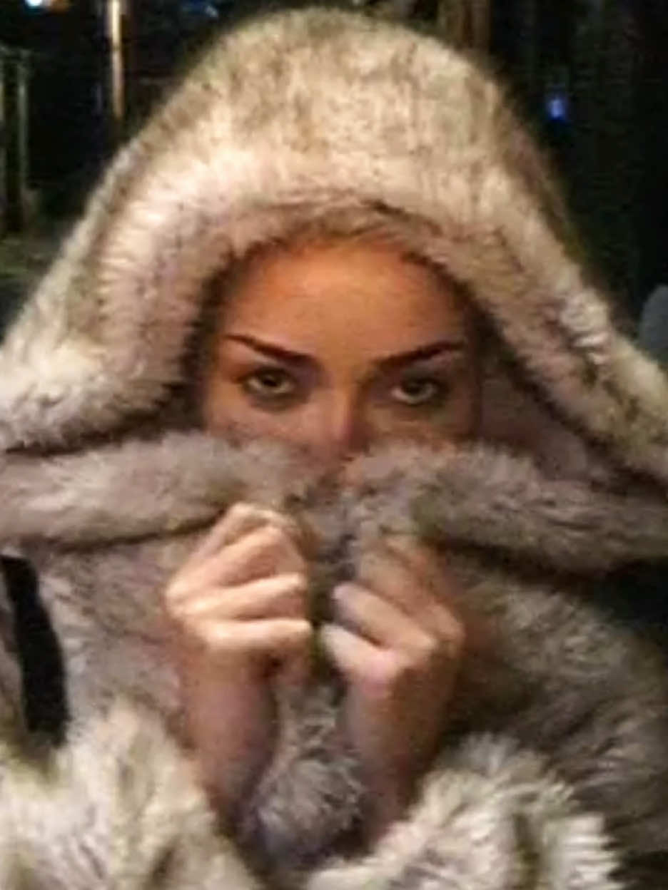 @BABYP!NK on vhs #90saesthetic #vhsedits #vhs 