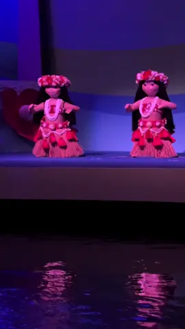 It’s a 6-7 world after all #fyp #smallworld #sixseven #67 #disney 