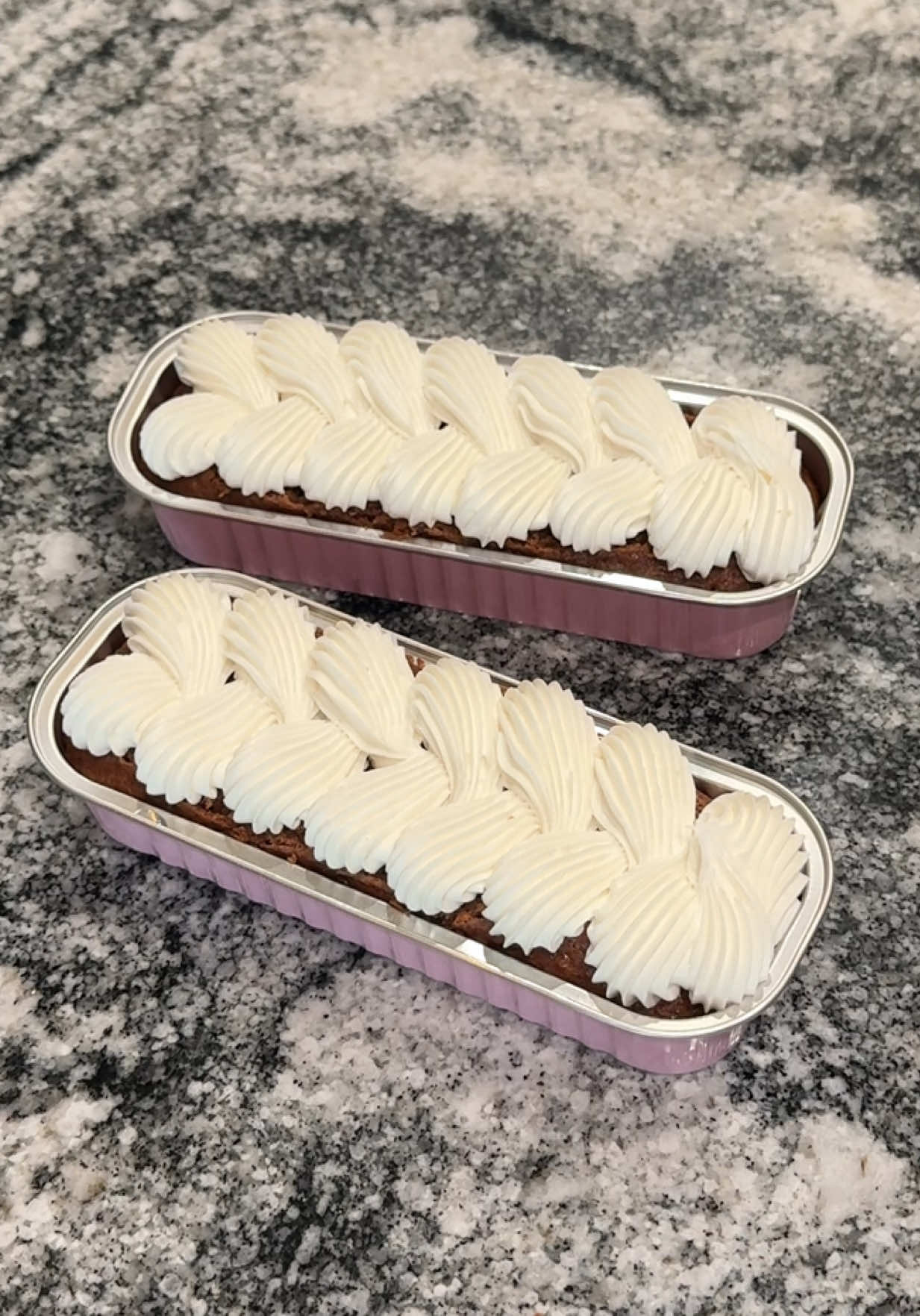 Get them for flash sales and holiday flavors! #minicake #bentocake #chocolatecake #cake #buttercream 