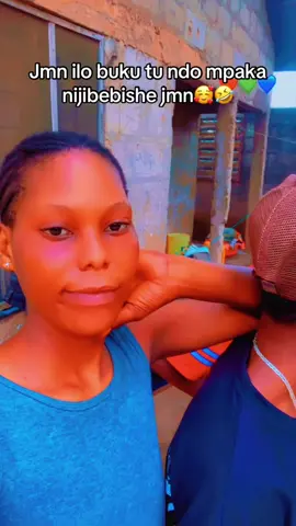 Yan ilo buku kanipa kwa shida sana hahahhahha 🤣🤣🤣🤣🤣