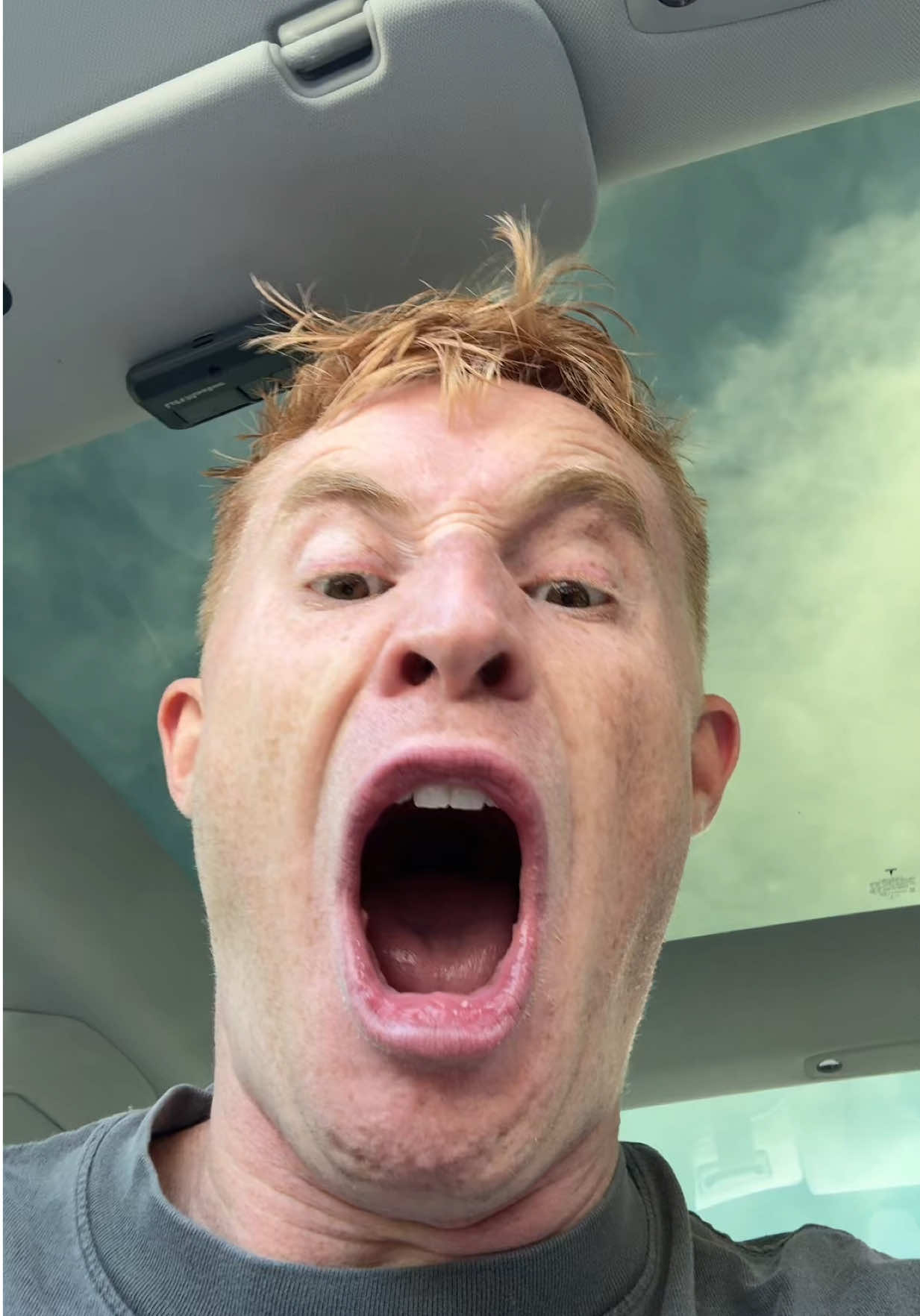 Why is it so hard to eat healthy?! IM CRASHING OUT! #fyp 