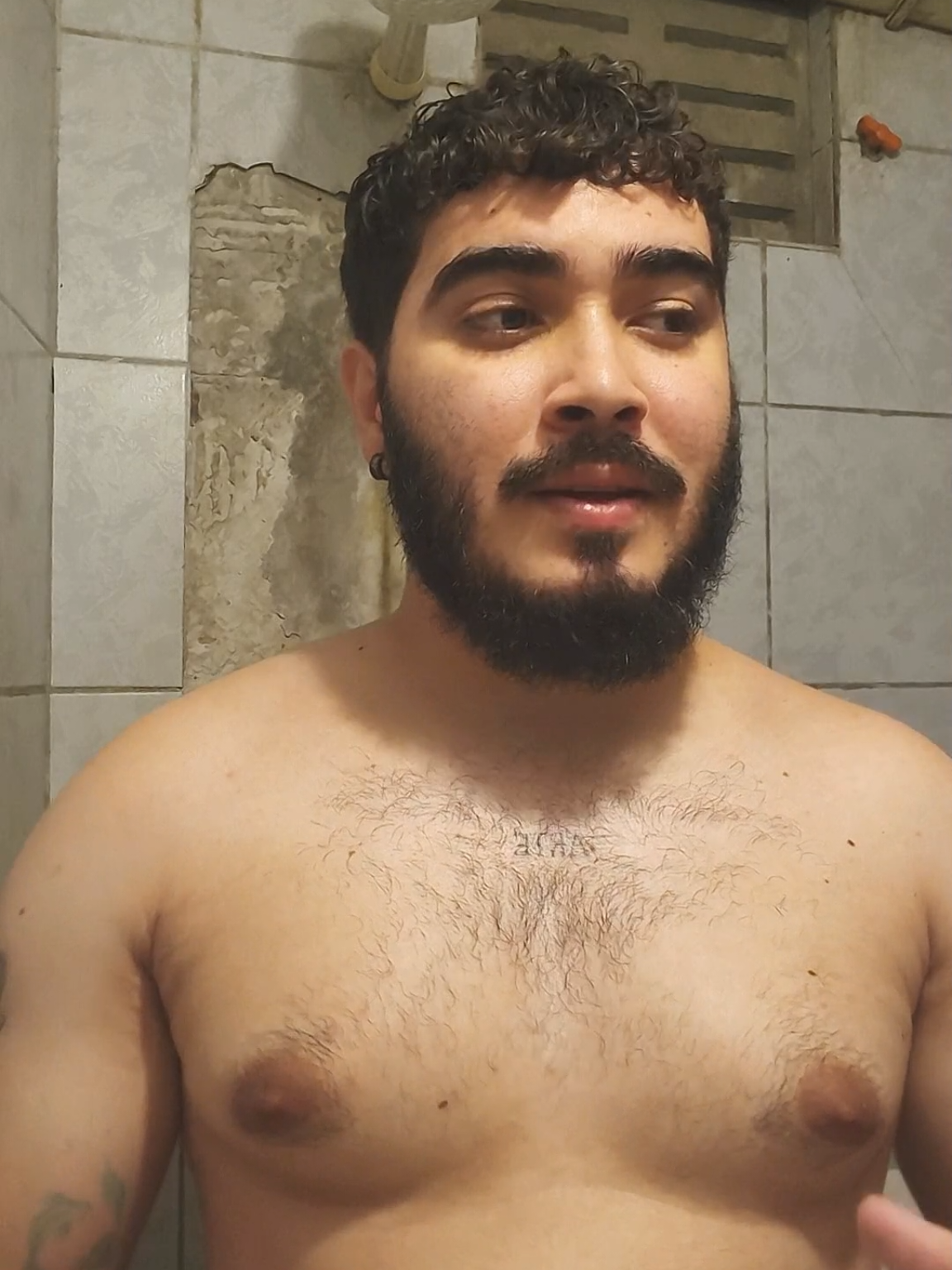 absurdo isso!!! 😱🙅🏻 #foryoupage #fyp #dueto #edit #foryou 