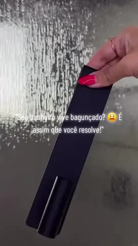 ​🏡 Gancho Multiuso em Inox: A Solução de Organização que Você Precisa! ✨ ​Descrição: ​Chega de bagunça! 🤩 Esses ganchos de encaixe em aço inox são perfeitos para otimizar o espaço em qualquer lugar: no box do banheiro para pendurar toalhas, na porta do armário da cozinha para panos de prato ou guardanapos, e até no guarda-roupa! ​Instalação fácil: Sem furos ou sujeira, é só encaixar! ​Material premium: Aço inox, super-resistente e durável. ​Design moderno: Discreto nas cores inox escovado ou preto. ​Transforme a organização da sua casa em segundos! Seu ambiente mais limpo e prático. ​👉 Quer o link? Deixei nos comentários! ​Não esquece de CURTIR e me SEGUIR para mais dicas de organização e achadinhos! 😉 ​#OrganizacaoCasa #AchadinhosParaCasa #GanchoInox #BoxBanheiro #DicaDeCozinha
