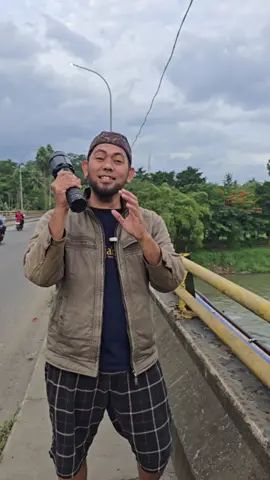 Penasaran sama mitos org2 setempat, katanya ada pasar setan, join live aja gaes!!  Ohiya ini VTgimmick ya gaes!