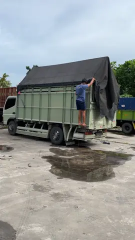 semangat pejuang nafkah😁 #drivermudapunyacerita#drivermuda#truckherex#fypage#fyppppppppppppppppppppppp 