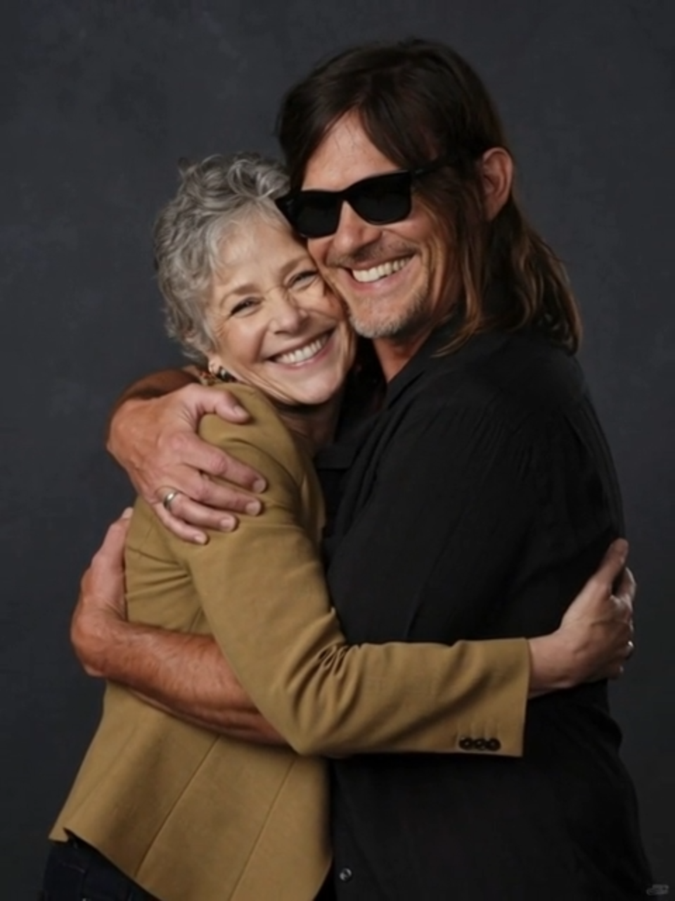 AMIZADE VERDADEIRA.... #michonnegrimes, #the walking dead lee #rickgrimes #dark #twd #carl