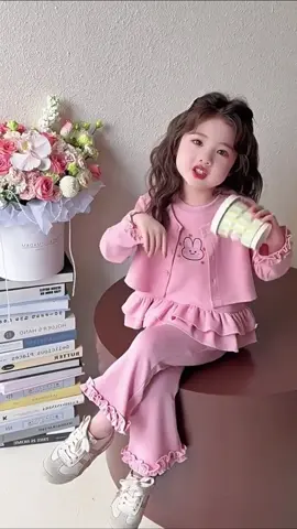 Set bộ dài tay cho bé#thoitrangtreem #thoitrangtiktok #setbonichobe #bothudongchobe #xuhuong 