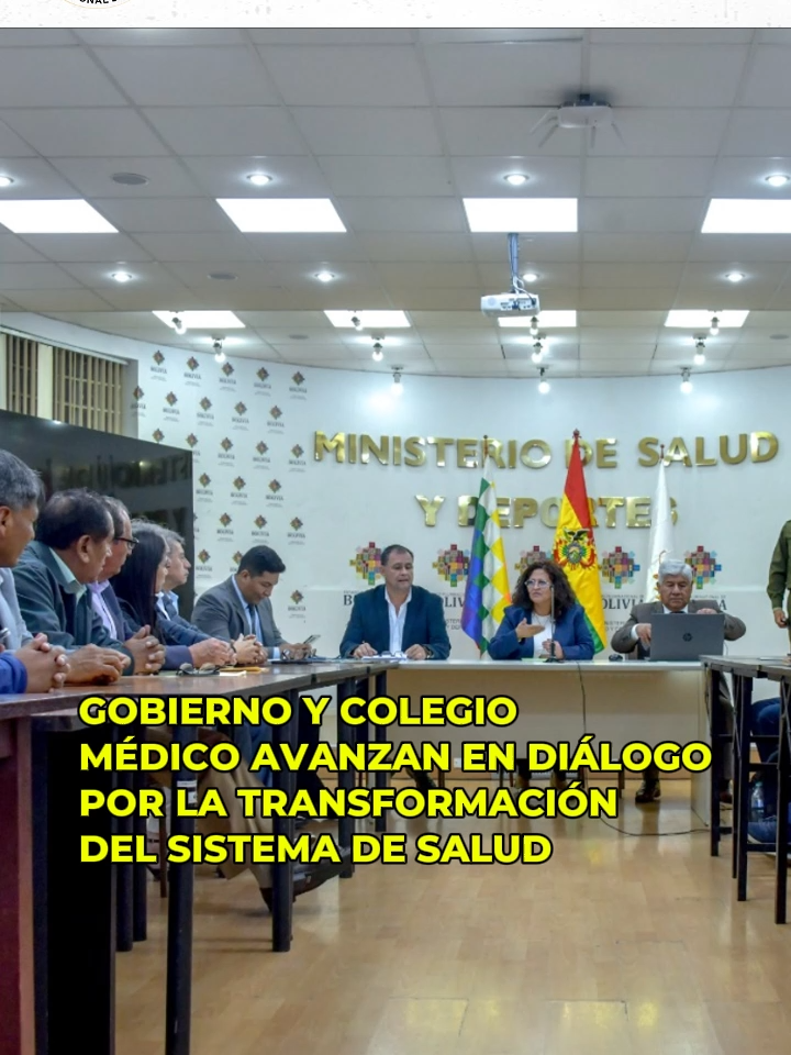 Gobierno y Colegio Médico avanzan en diálogo por la transformación del sistema de salud 🏥🤝 Autoridades del Ministerio de Salud y Deportes se reunieron con la directiva del Colegio Médico de Bolivia 🩺, destacando la apertura al diálogo y el trabajo conjunto para fortalecer y transformar el sistema de salud en beneficio de la población. #SaludBolivia 🇧🇴 #Diálogo #Transformación #Gobierno #MinisterioDeSalud #SiempreBolivia #RedPatriaNueva