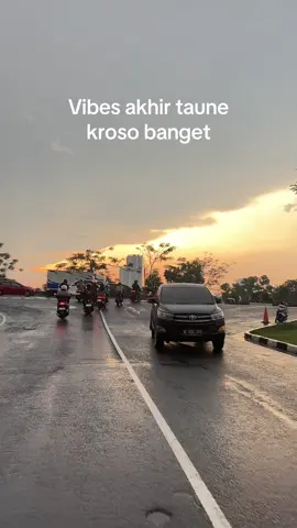 Lagu keramat #fyppppppppppppppppppppppp #kulipabrikcikarang #fyp #fypシ゚viral #xyzbca 