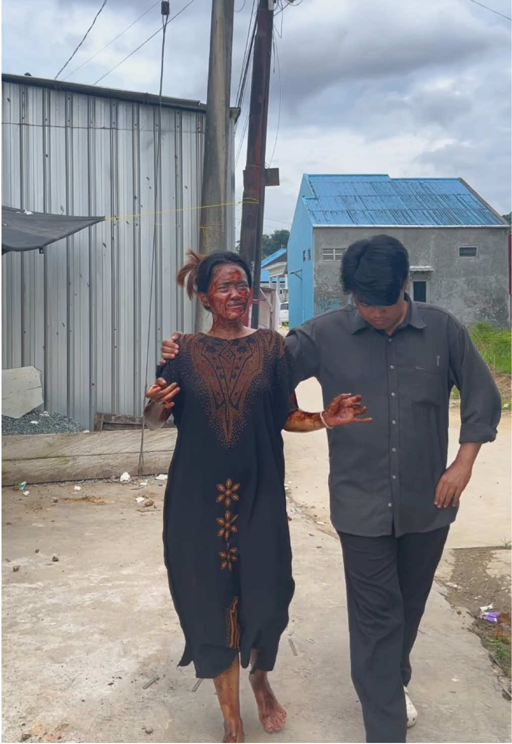 KIRAIN GANDENG ODGJ #3S #SmoothShineStunning #lulurhitam3s #beddalotong #lulurpemutihbadan 