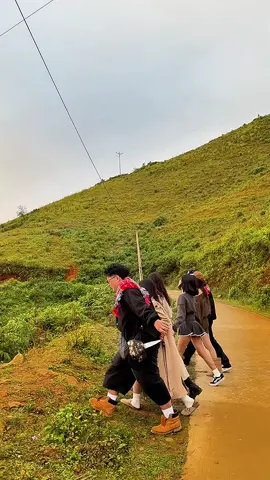 Wow mây đẹp quá #xuhướng #thienduongmaytaxua #reviewtaxua #dulichvietnam #taybac 