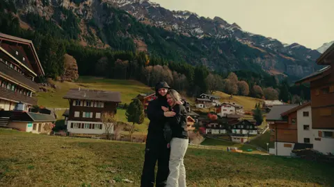 With the right woman at the right time…🤍 #suiza #laterbrunnen #interlaken #switzerland 