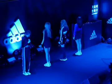 BLACKPINK Forever Young Adidas Event Fancam 🖤🩷🔥 #blackpink #jennieblackpink #lisablackpink #roses_are_rosie #jisooblackpink 